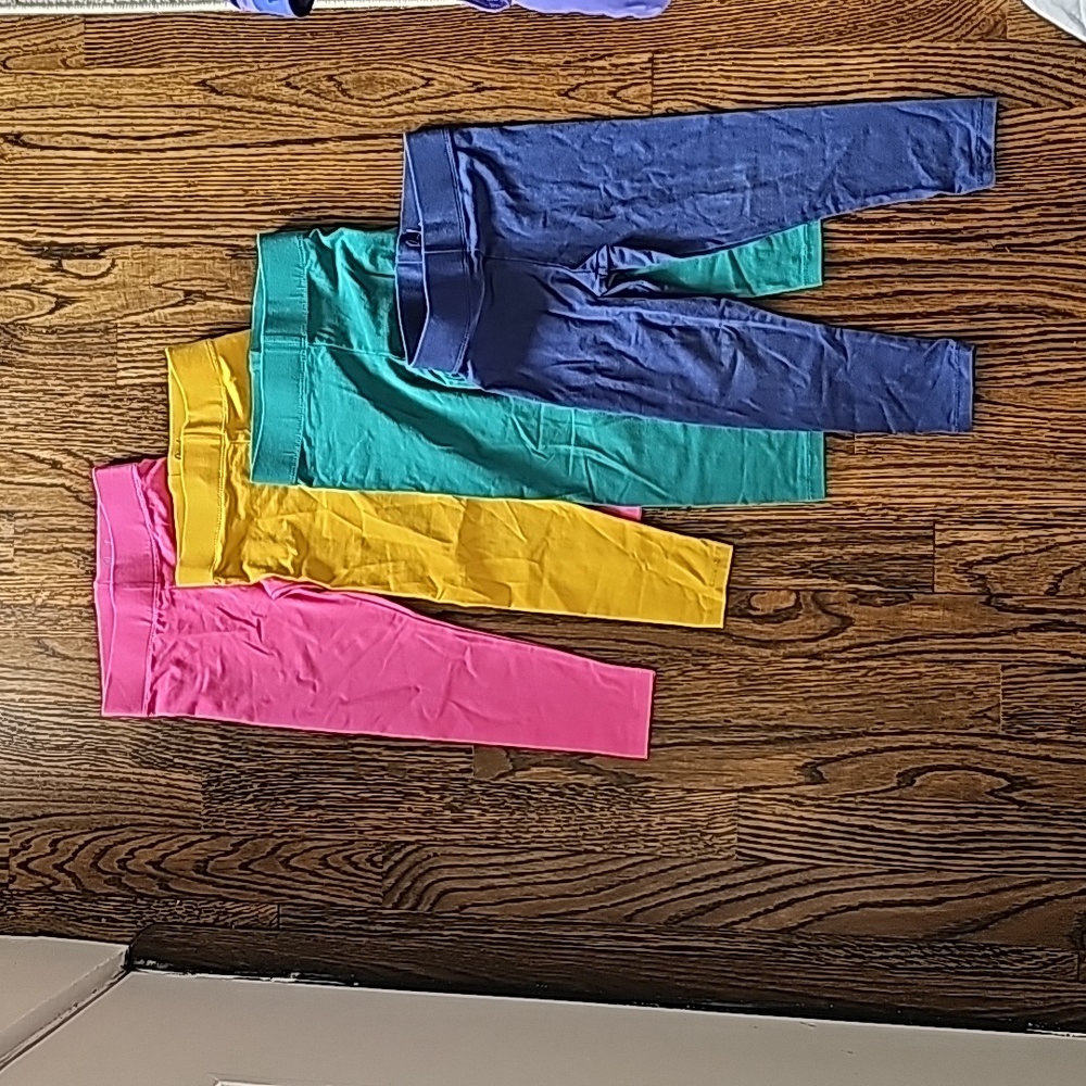 Mini Boden bundle of cropped leggings 3t 4t